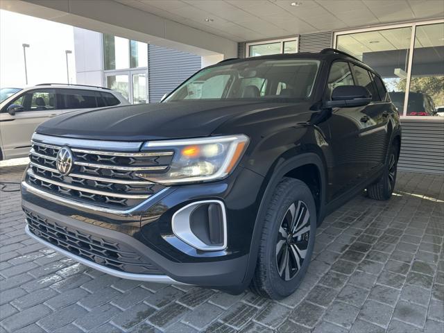 new 2025 Volkswagen Atlas car, priced at $38,436