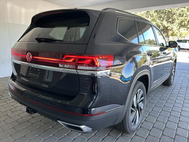 new 2025 Volkswagen Atlas car, priced at $42,114