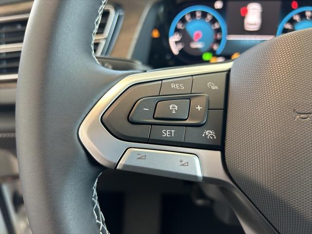 new 2025 Volkswagen Atlas car, priced at $38,636