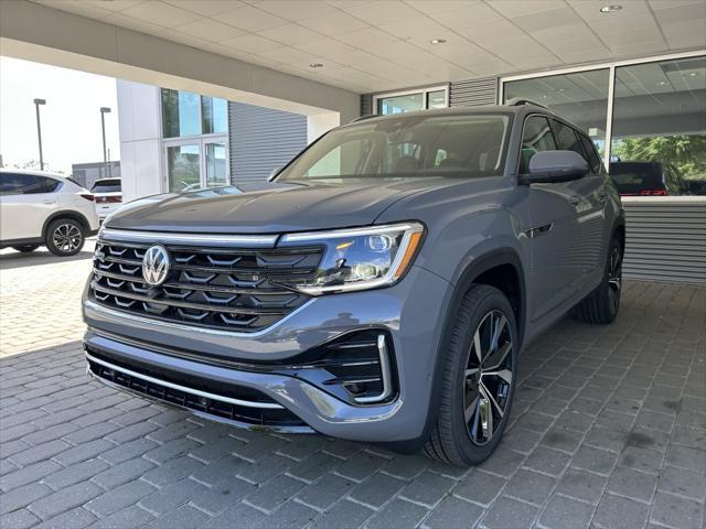 new 2025 Volkswagen Atlas car, priced at $55,129