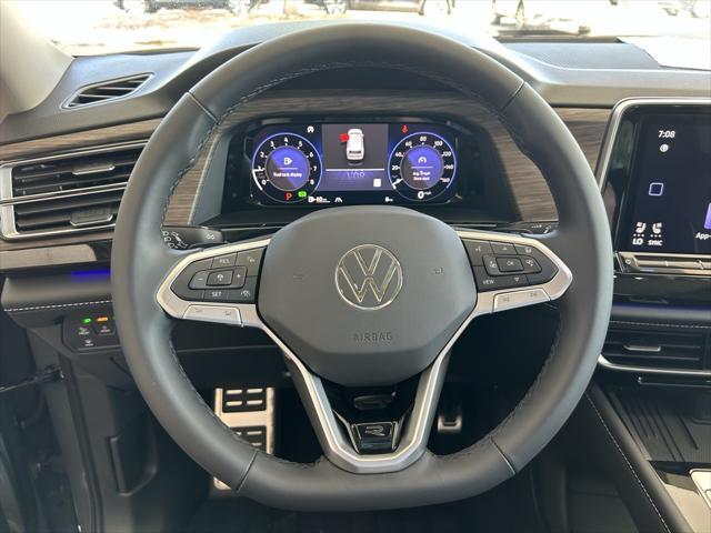 new 2025 Volkswagen Atlas car, priced at $55,129