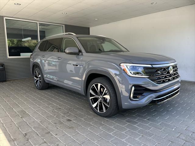 new 2025 Volkswagen Atlas car, priced at $55,129