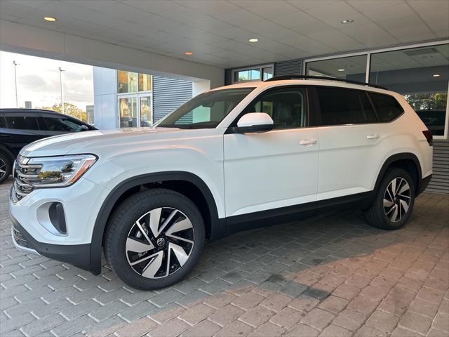 new 2025 Volkswagen Atlas car, priced at $43,741