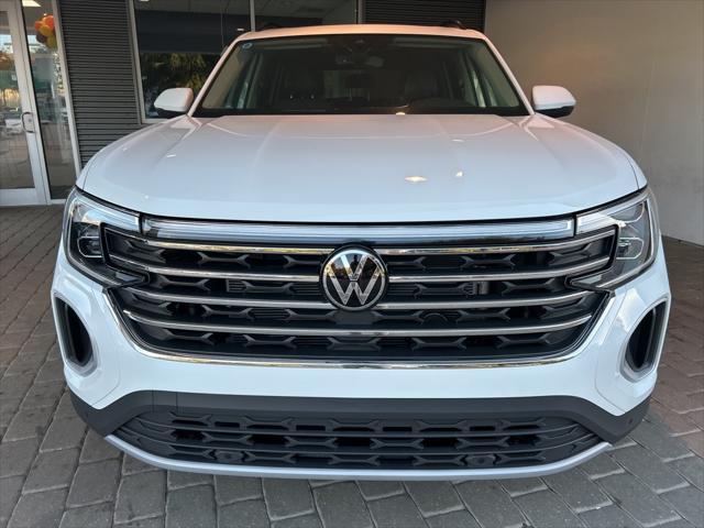 new 2025 Volkswagen Atlas car, priced at $43,741