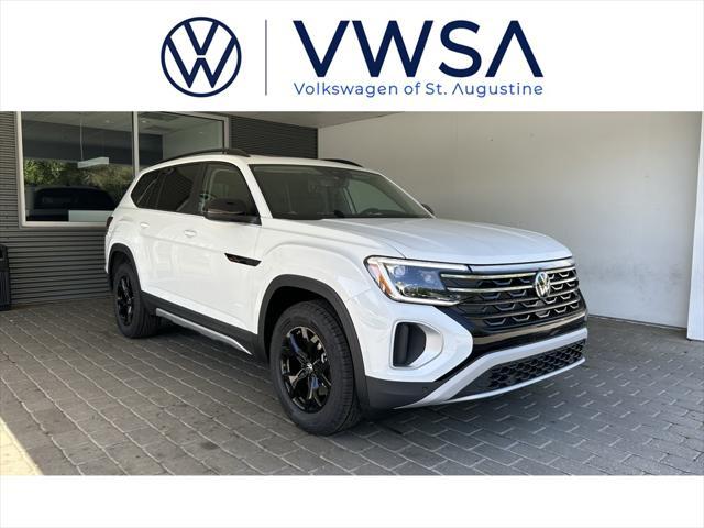 new 2025 Volkswagen Atlas car, priced at $48,014