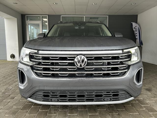 new 2025 Volkswagen Atlas car, priced at $48,949