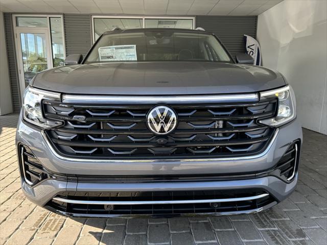 new 2025 Volkswagen Atlas car, priced at $53,531