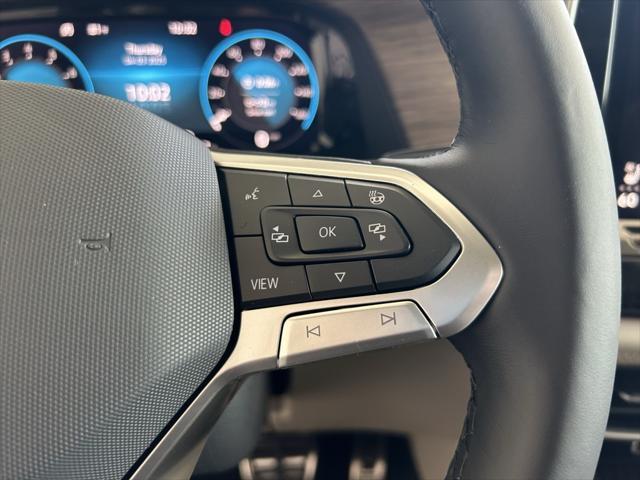 new 2025 Volkswagen Atlas car, priced at $54,674
