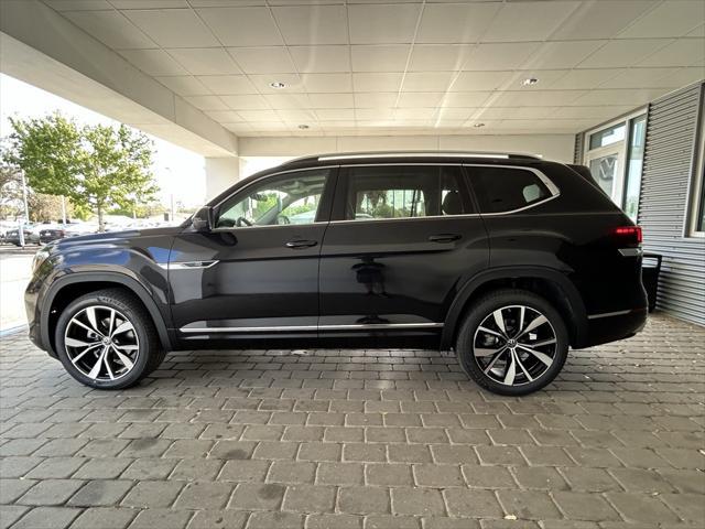 new 2025 Volkswagen Atlas car, priced at $54,674