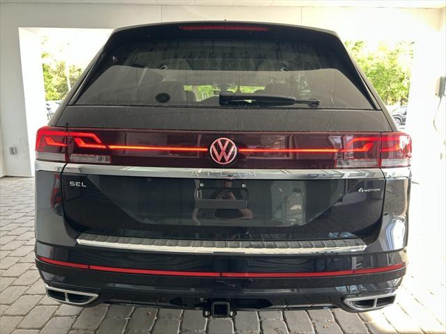 new 2025 Volkswagen Atlas car, priced at $54,674