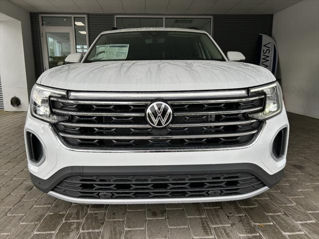 new 2025 Volkswagen Atlas car, priced at $42,417