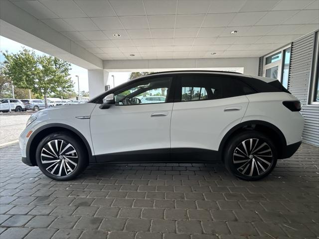 new 2025 Volkswagen ID.4 car, priced at $45,649
