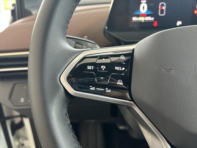 new 2025 Volkswagen ID.4 car, priced at $45,649
