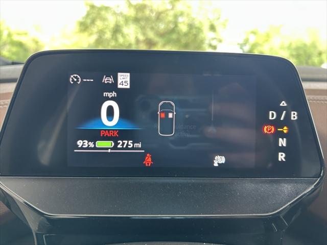 new 2025 Volkswagen ID.4 car, priced at $45,649