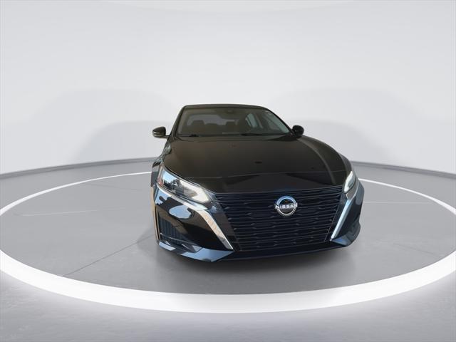 used 2023 Nissan Altima car, priced at $21,406