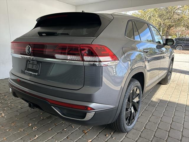 new 2025 Volkswagen Atlas Cross Sport car, priced at $43,174