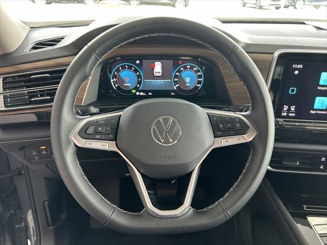 new 2025 Volkswagen Atlas car, priced at $42,785