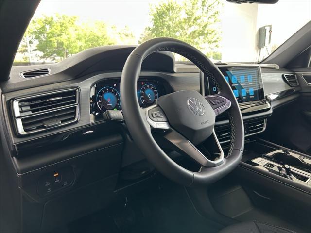 new 2025 Volkswagen Atlas Cross Sport car, priced at $43,851
