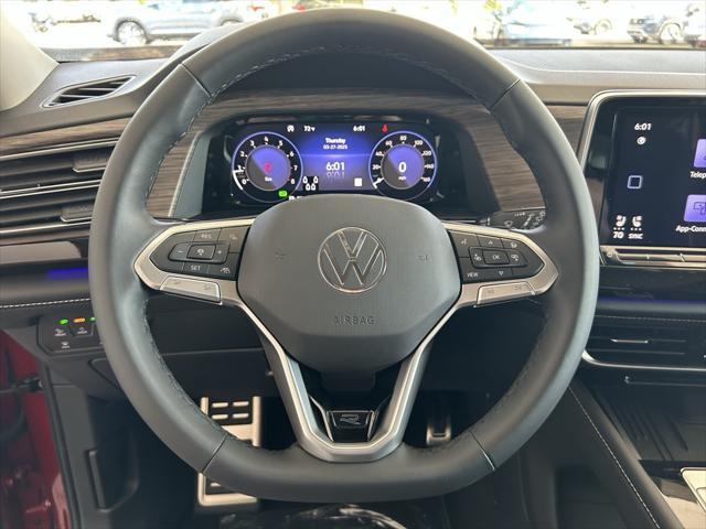 new 2025 Volkswagen Atlas car, priced at $53,976