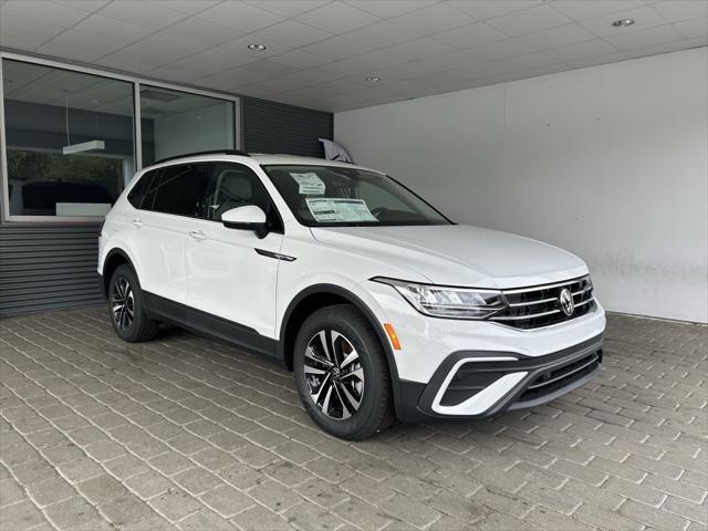 new 2024 Volkswagen Tiguan car, priced at $27,863