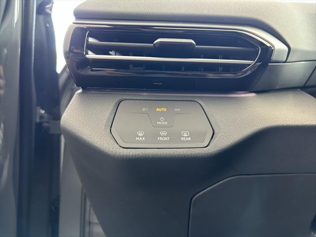 new 2025 Volkswagen ID.4 car, priced at $48,603