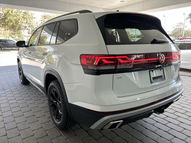new 2025 Volkswagen Atlas car, priced at $45,544