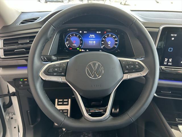new 2025 Volkswagen Atlas car, priced at $45,544