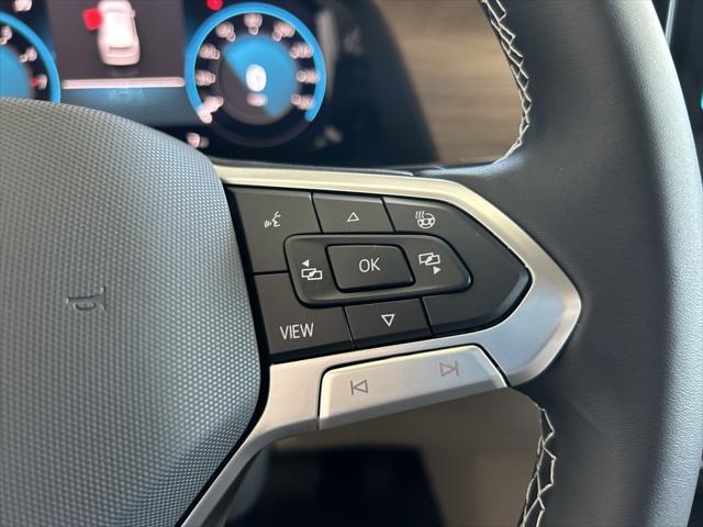new 2025 Volkswagen Atlas car, priced at $39,216