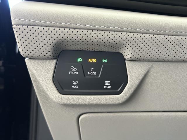 new 2025 Volkswagen Atlas car, priced at $39,216