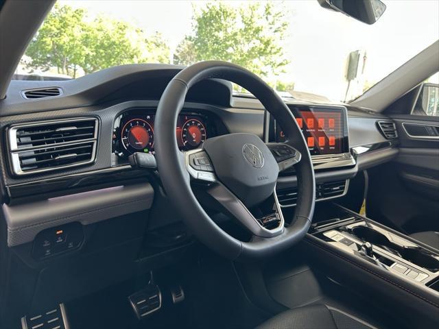 new 2025 Volkswagen Atlas car, priced at $48,166
