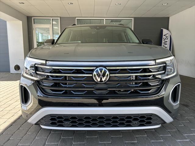 new 2025 Volkswagen Atlas car, priced at $48,166