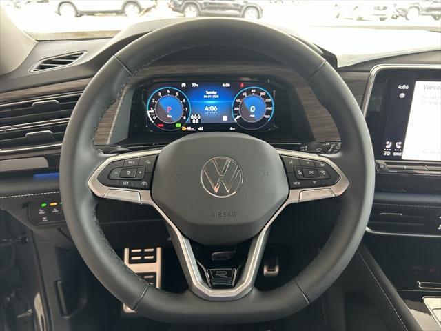 new 2025 Volkswagen Atlas car, priced at $53,286