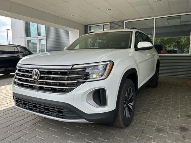 new 2025 Volkswagen Atlas car, priced at $37,586