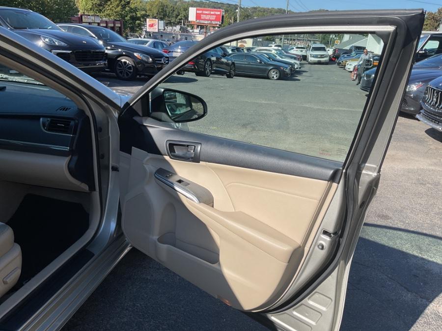 used 2014 Toyota Camry Hybrid car, priced at $11,588