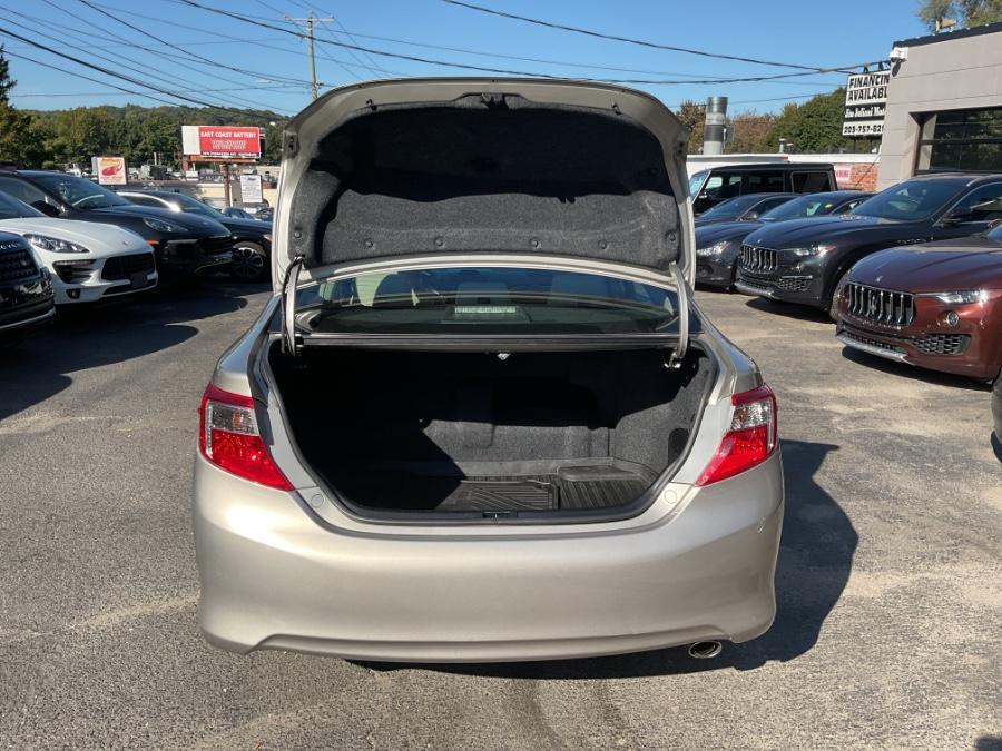 used 2014 Toyota Camry Hybrid car, priced at $11,588