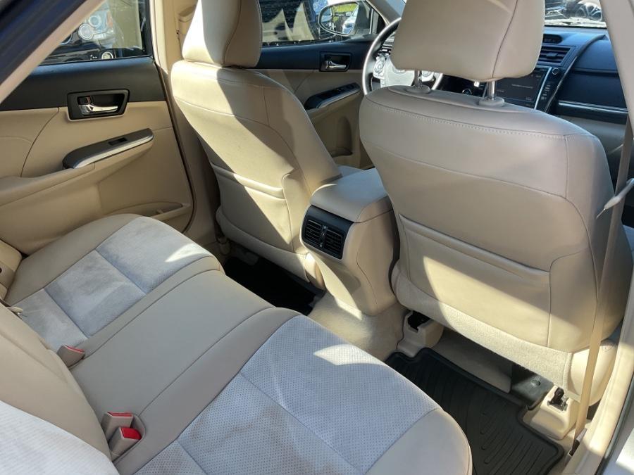 used 2014 Toyota Camry Hybrid car, priced at $11,588