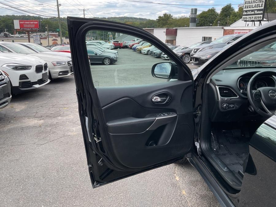 used 2019 Jeep Cherokee car, priced at $14,890