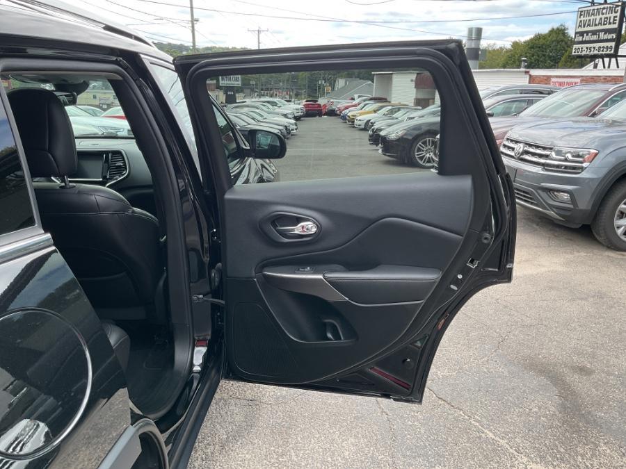 used 2019 Jeep Cherokee car, priced at $14,890