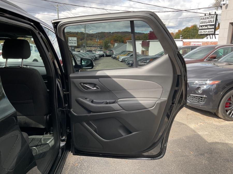 used 2022 Chevrolet Traverse car, priced at $22,364
