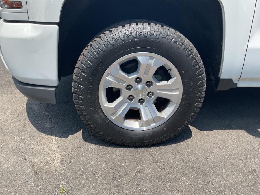 used 2018 Chevrolet Silverado 1500 car, priced at $21,890