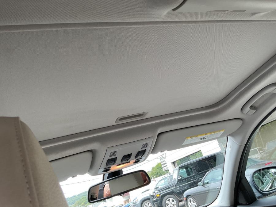 used 2011 BMW 328 car, priced at $7,580