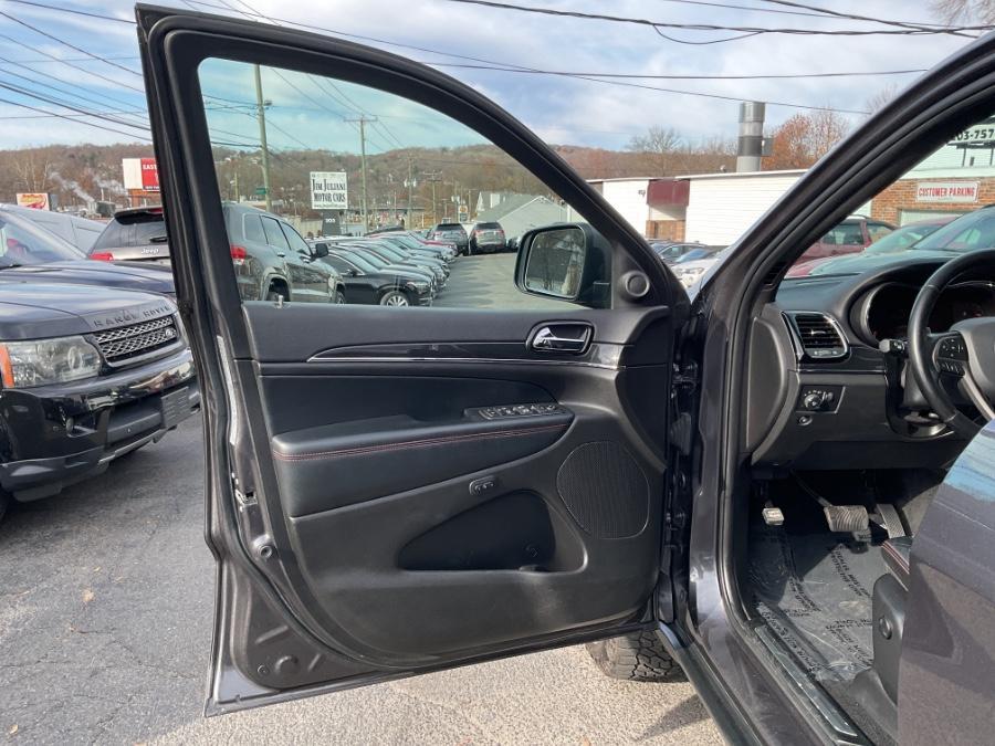 used 2021 Jeep Grand Cherokee car, priced at $21,885