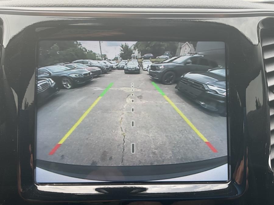 used 2019 Jeep Cherokee car, priced at $18,605