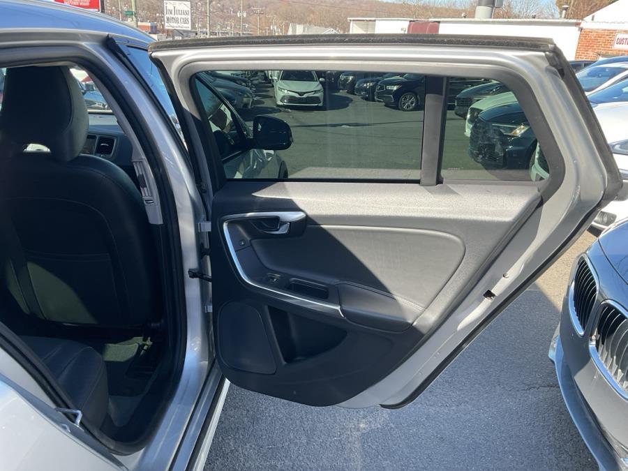 used 2018 Volvo V60 Cross Country car, priced at $14,775