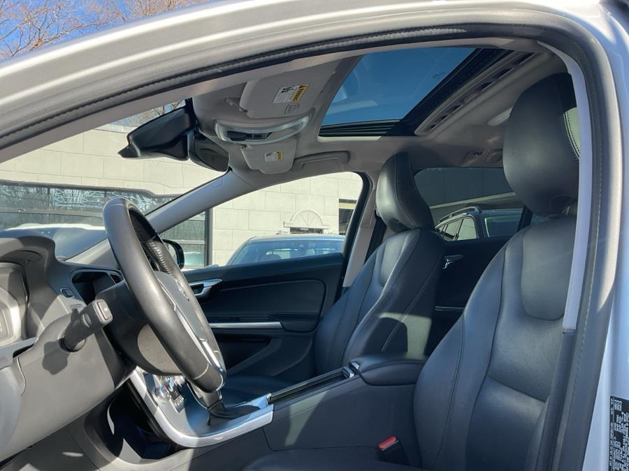 used 2018 Volvo V60 Cross Country car, priced at $14,775