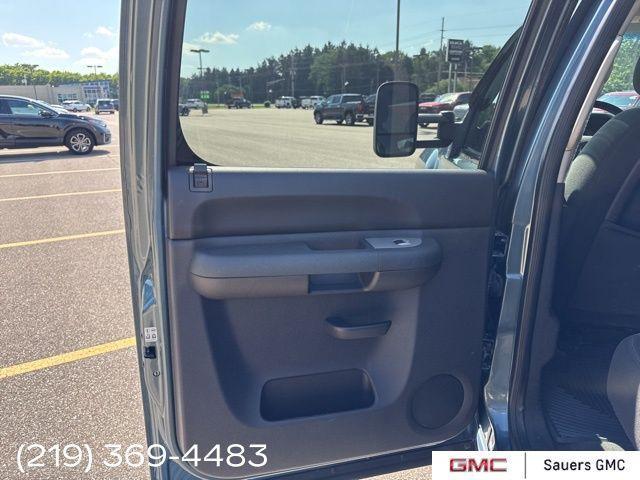 used 2010 Chevrolet Silverado 2500 car, priced at $27,900