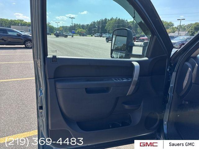 used 2010 Chevrolet Silverado 2500 car, priced at $27,900