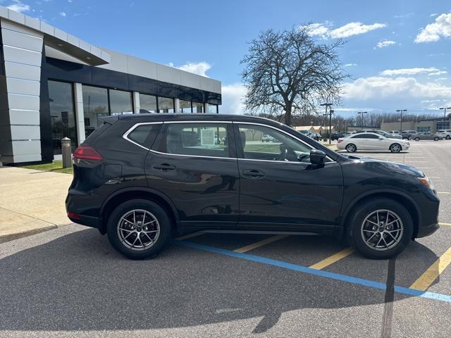 used 2018 Nissan Rogue car, priced at $18,437