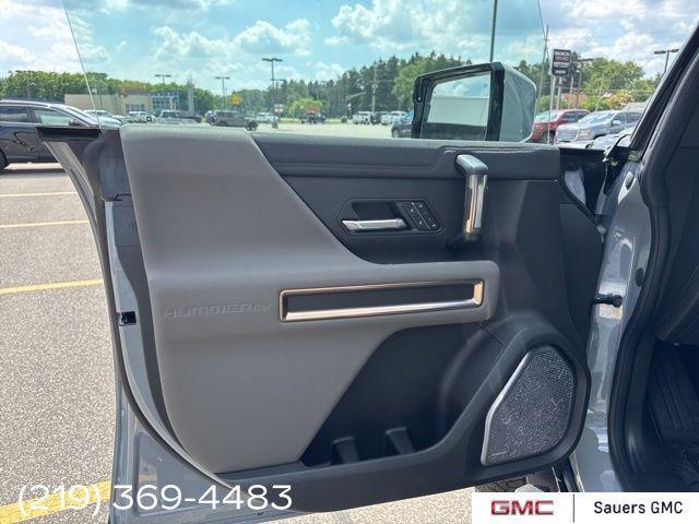 new 2025 GMC HUMMER EV Pickup car, priced at $101,760