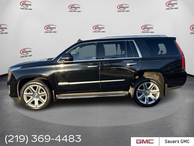 used 2016 Cadillac Escalade car, priced at $27,900